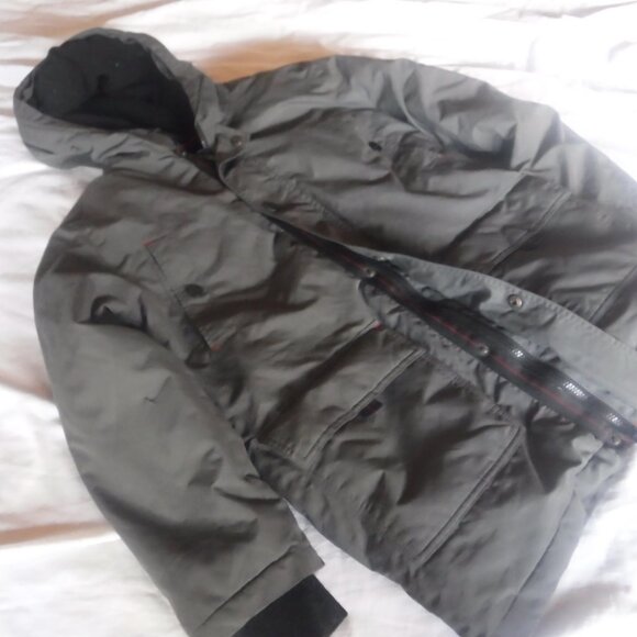 Kids Michael Kors Gray Boys JAcket size 10 / 12 Pre Owned - Picture 1 of 9